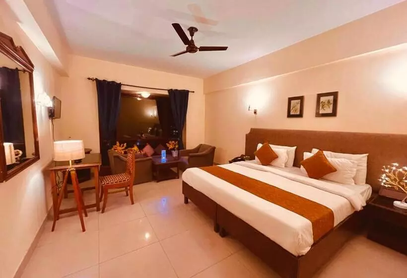 هتل Ramayan Resort, In City Centre Manali By Ramanand Sagar