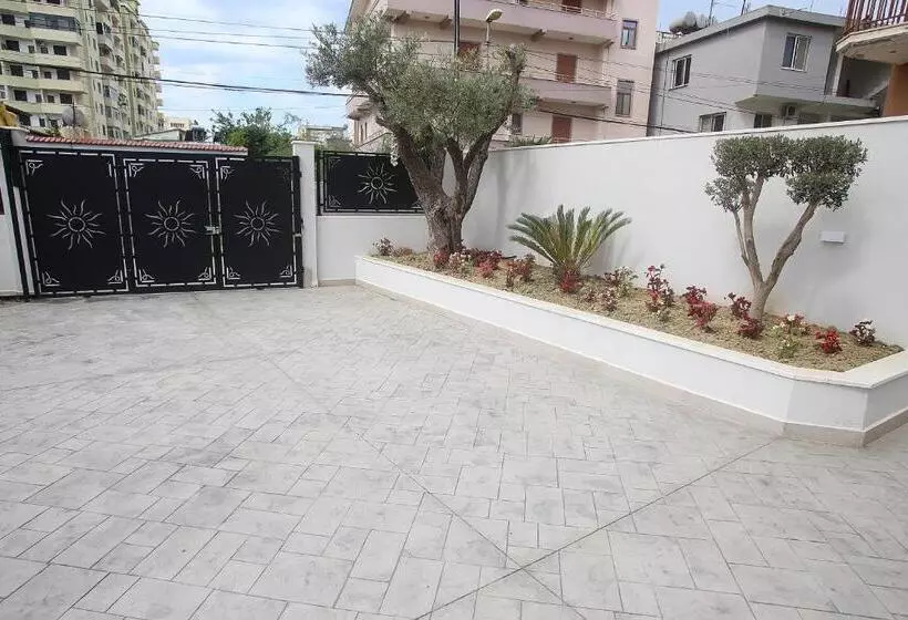 هتل Villa Ata
