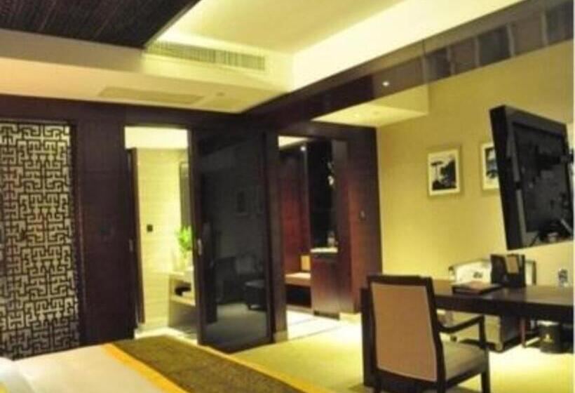 Hotel Wuhan Gaotie Kairui International