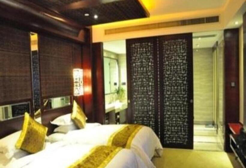 Hotel Wuhan Gaotie Kairui International