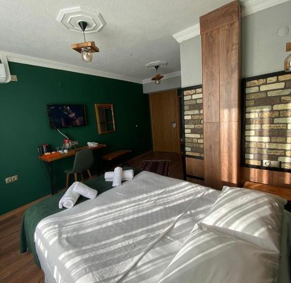 Kartal Yuvası Dağ Evi Otel