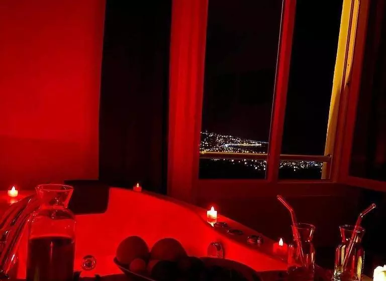Kartal Yuvası Dağ Evi Otel