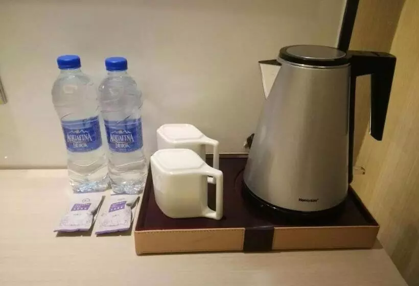 Lavande Hotels Urumqi Xinmin West Street Hongda Plaza