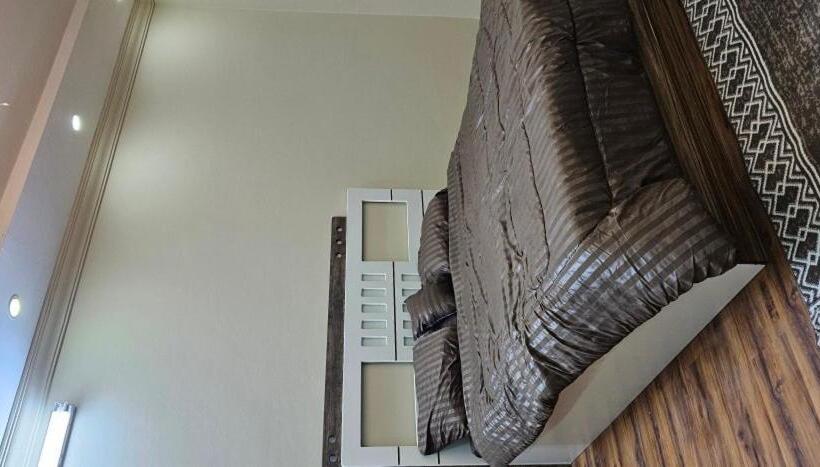 פנסיון غرفه خاصه بسرير مفرد