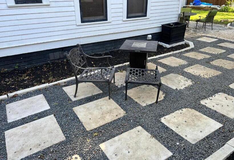 Pansiyon Adult Treehouse In Historic Old Town