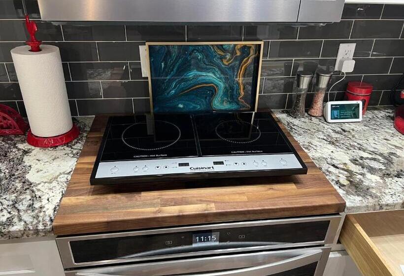 Pansiyon Adult Treehouse In Historic Old Town