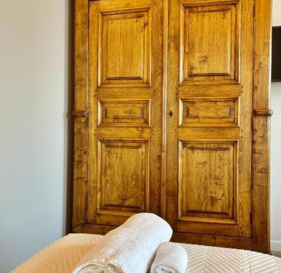 بنسيون Dimora A Corte