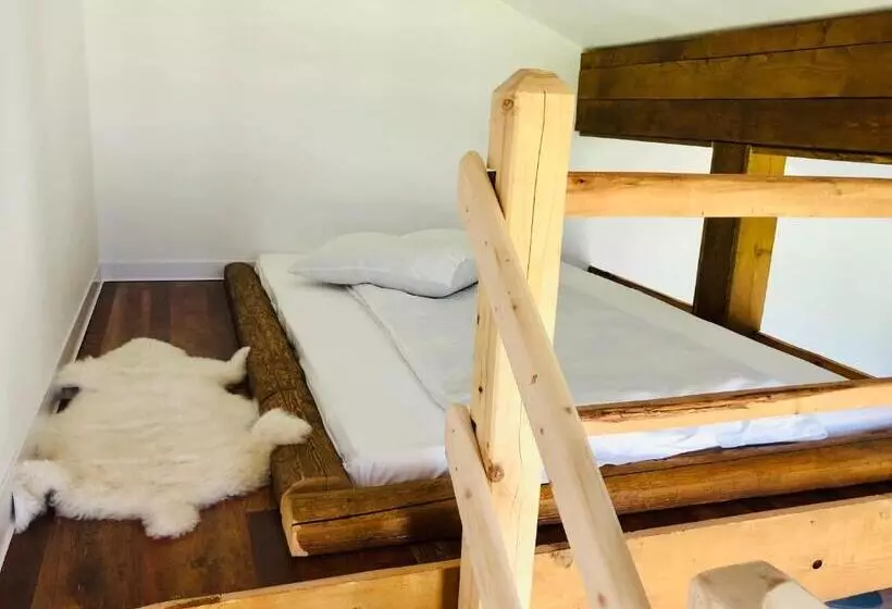 Lomakeskus Chalet Ines