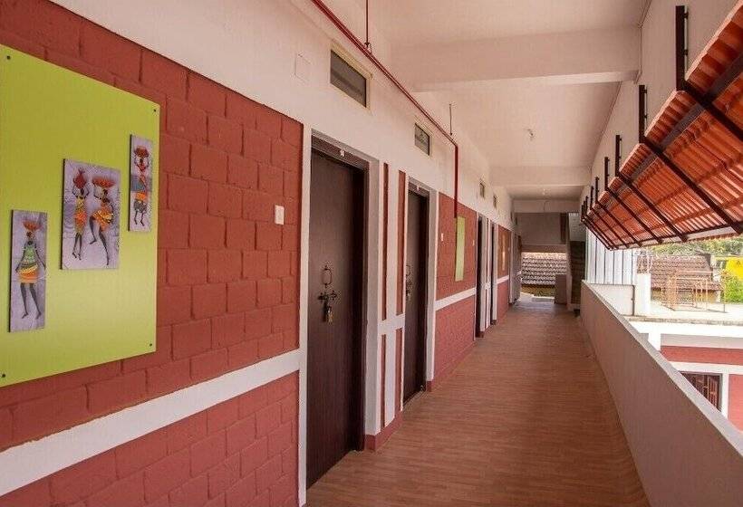 Hotel Deepwoods Stay