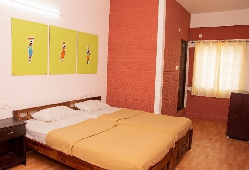 Hotel Deepwoods Stay