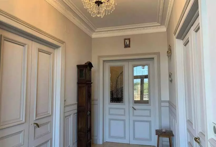 Majatalo Château De Ligny