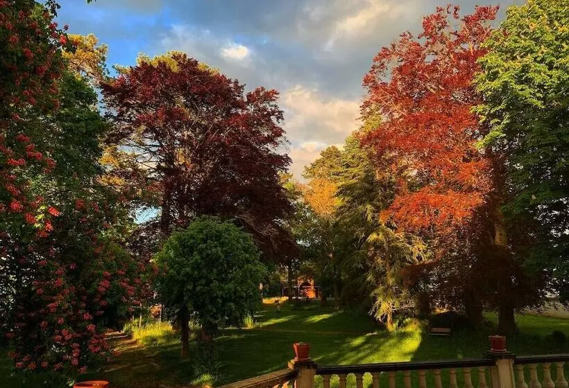 Majatalo Château De Ligny