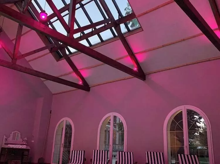 Majatalo Château De Ligny