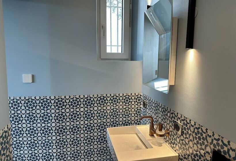 膳宿费 Château De Ligny