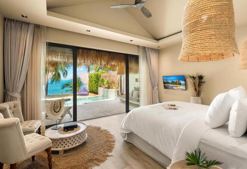 پانسیون Odyssey   Luxury Beachfront Boutique