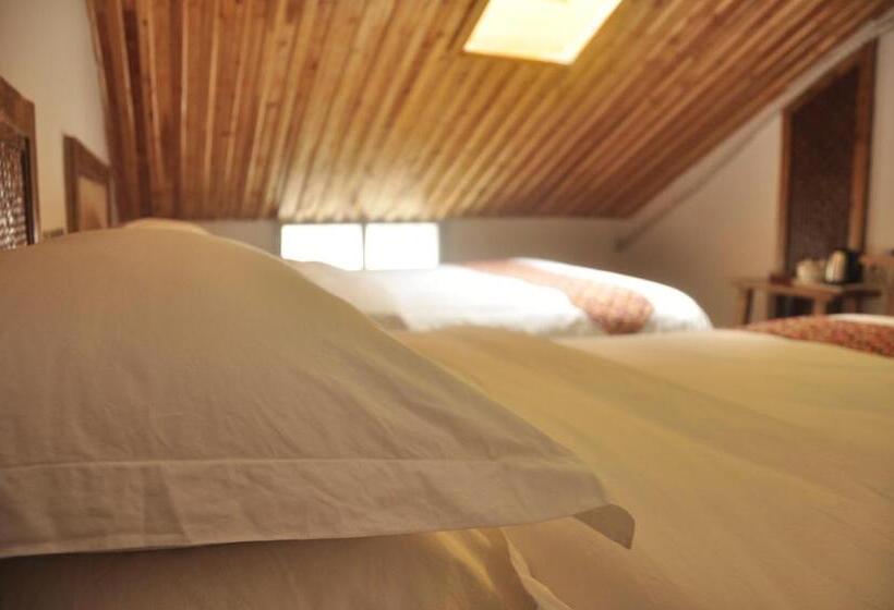 Albergue Zhangjiajie Jijiehao Inn