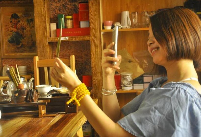 Albergue Zhangjiajie Jijiehao Inn