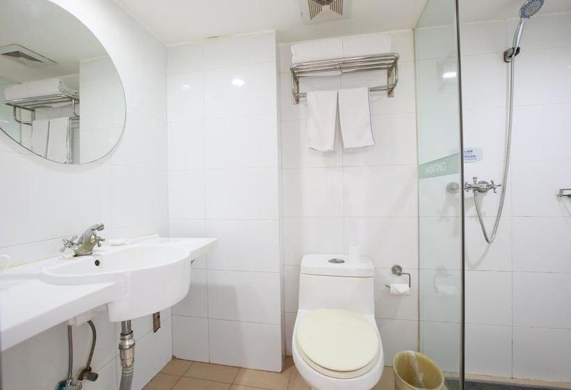 Hotelli Hanting Express Beijing Yongdingmen