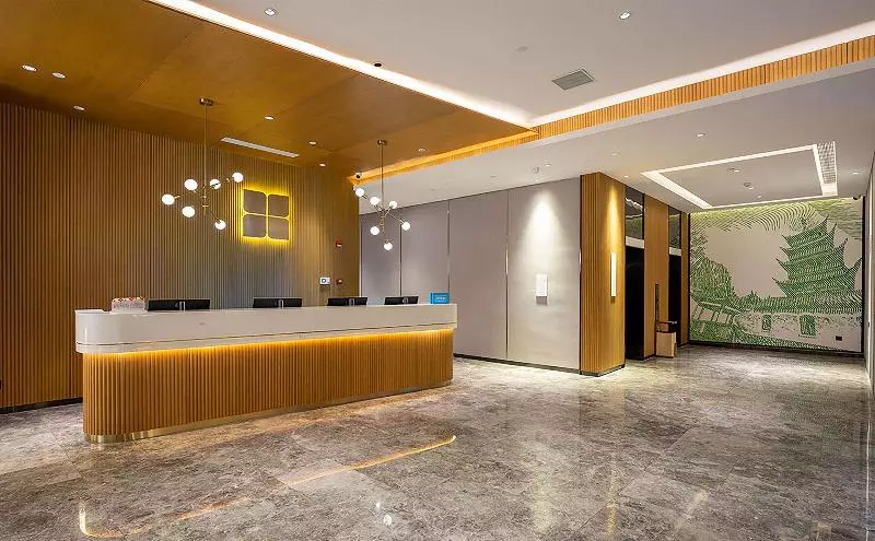 ホテル Hilton Garden Inn Nantong Xinghu