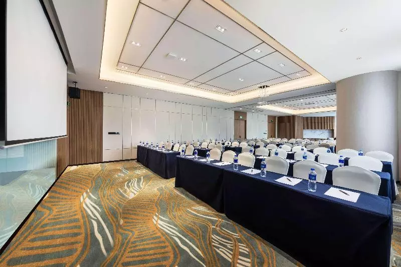 ホテル Hilton Garden Inn Nantong Xinghu