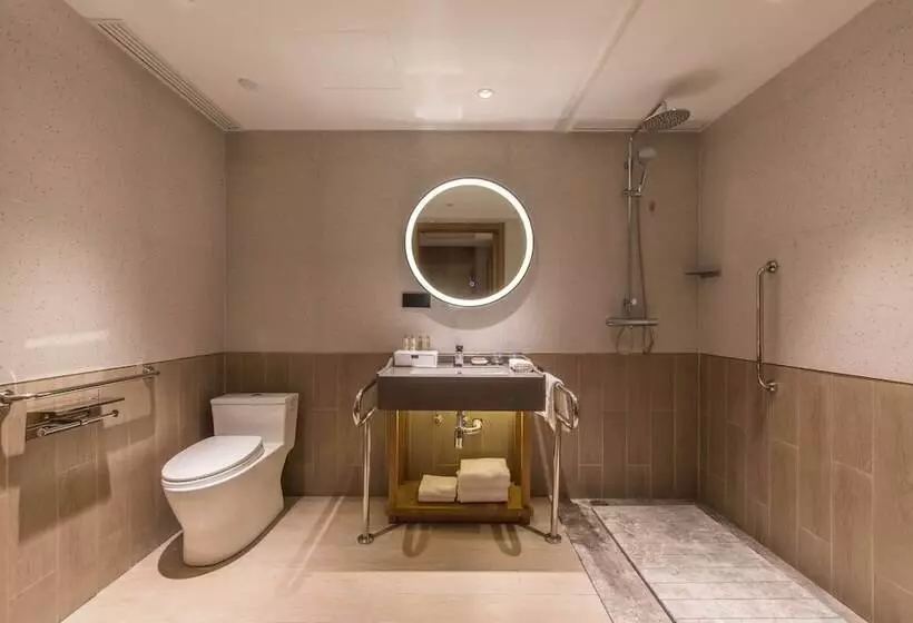 ホテル Hilton Garden Inn Nantong Xinghu
