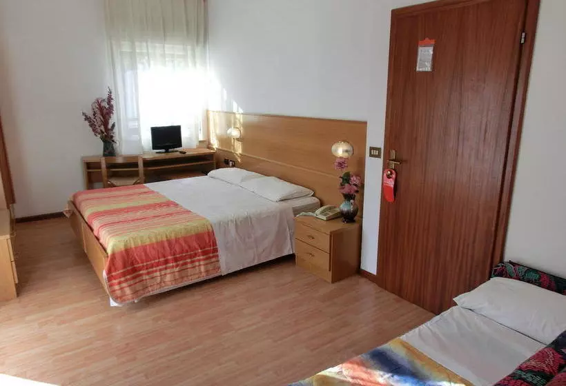 Hotel Ideal