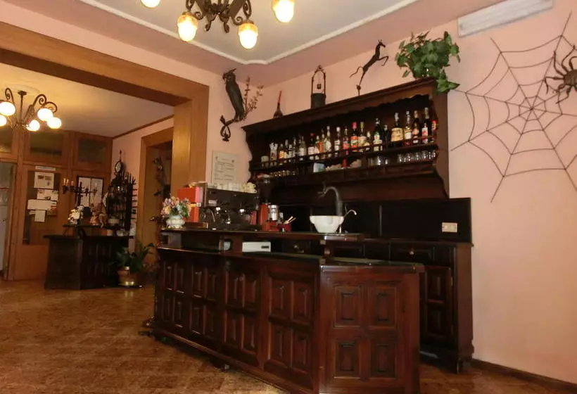 Hotel Ideal