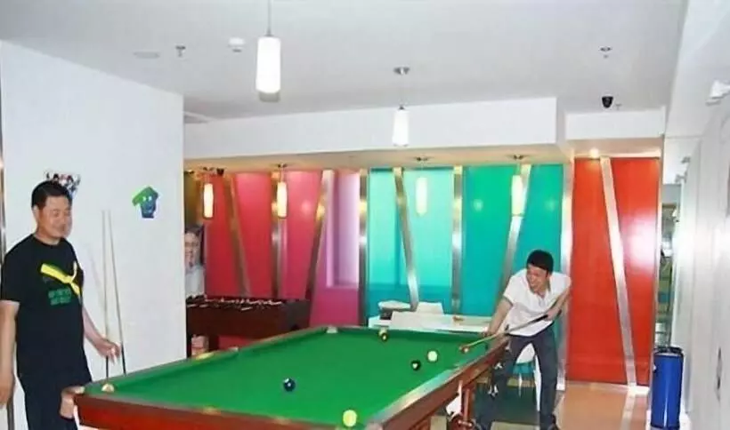 Hotelli Hanting Haiyou Express Shenyang Sanhao Street