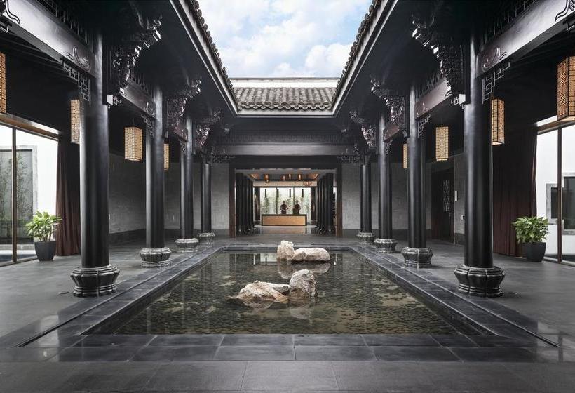 Yurun Hanyuelou Villa Resort Huangshan