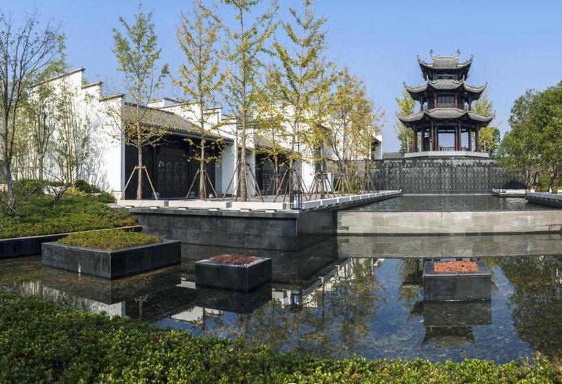 Yurun Hanyuelou Villa Resort Huangshan