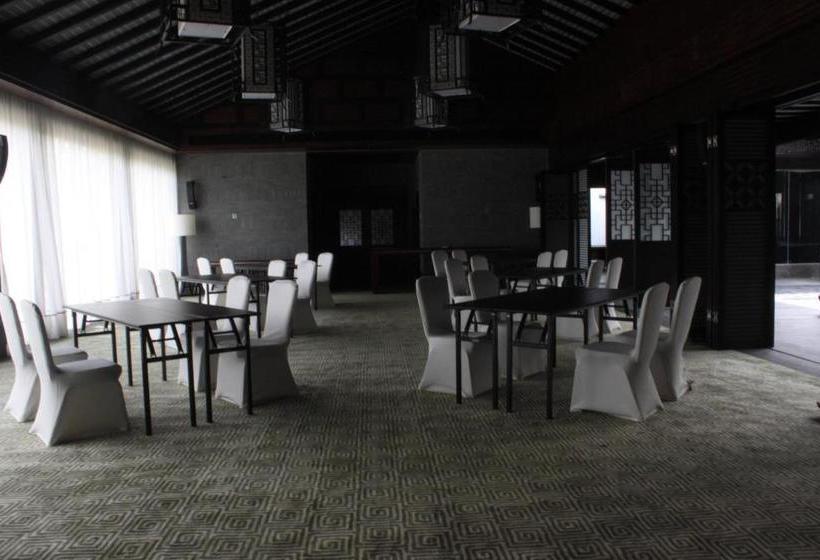 Yurun Hanyuelou Villa Resort Huangshan