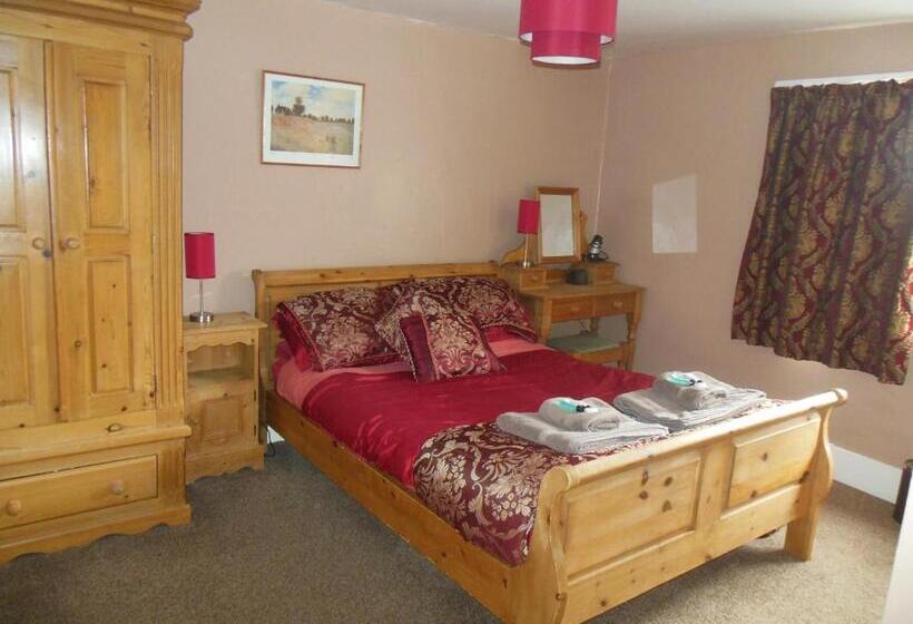 فندق صغير Lower Lode Inn