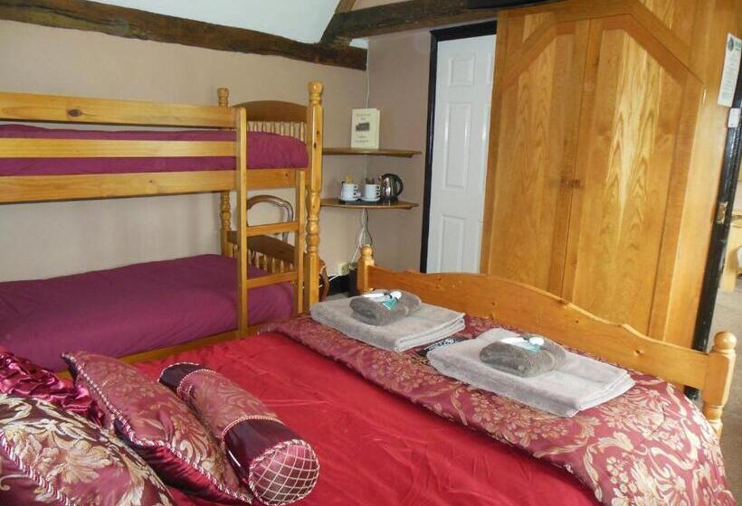 فندق صغير Lower Lode Inn