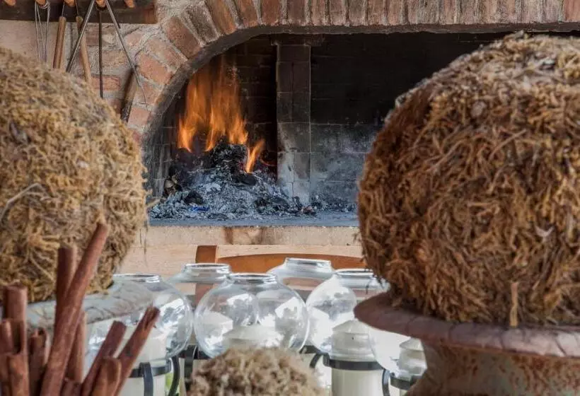 ホテル Agriturismo La Tesa