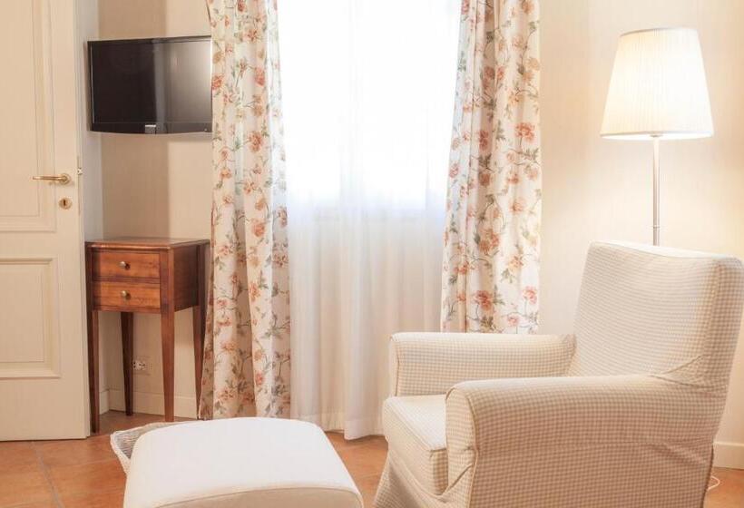 ホテル Agriturismo La Tesa