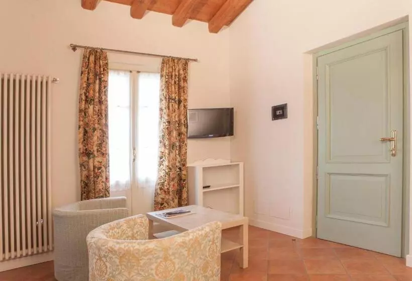 ホテル Agriturismo La Tesa
