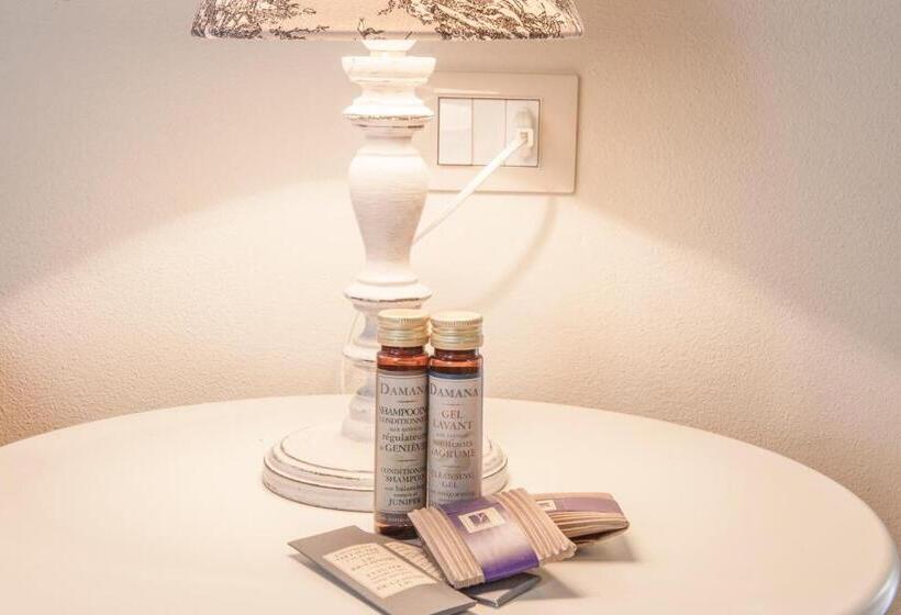 ホテル Agriturismo La Tesa