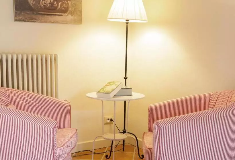 ホテル Agriturismo La Tesa