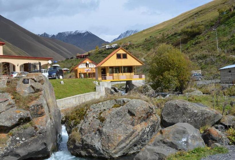 پانسیون Juta Guest House