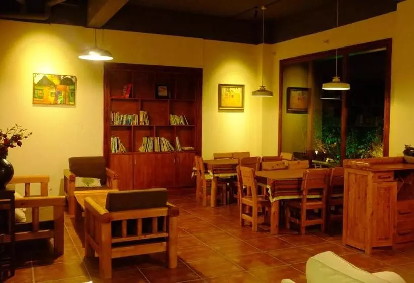 هاستل Yangshuo Eden Inn