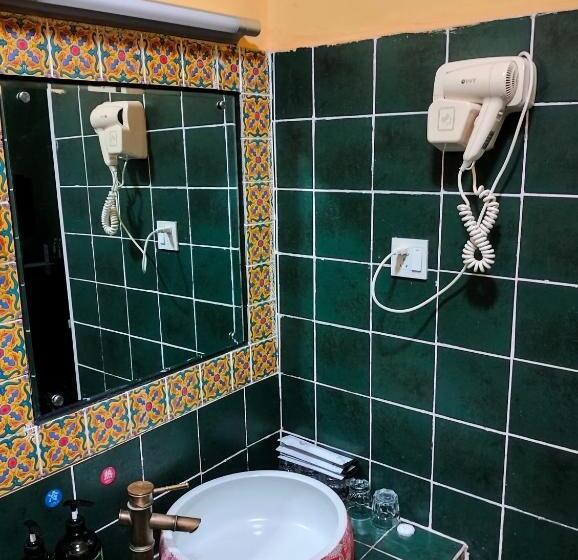 فندق صغير Yangshuo Eden Inn