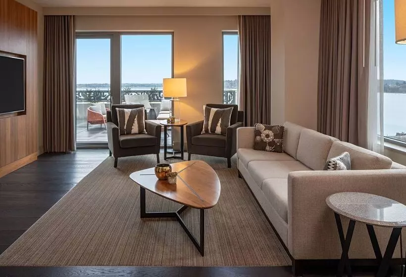 هتل Hyatt Regency Lake Washington At Seattle S Southport