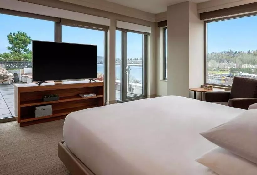 هتل Hyatt Regency Lake Washington At Seattle S Southport