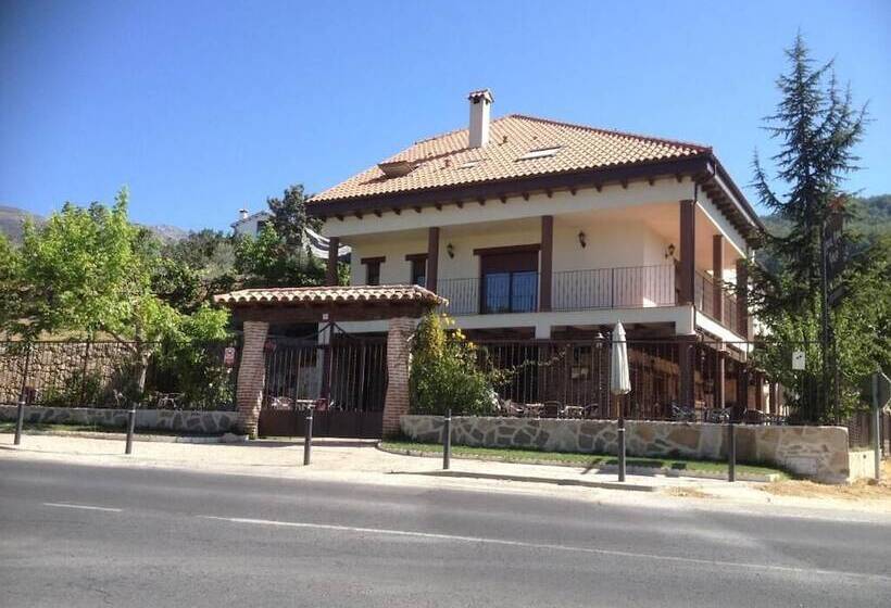 Сельский отель Rural Robles