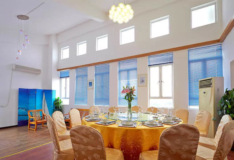 Hotelli Xiamen Fengshui Sailing Club & Resort