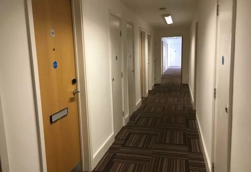 Residenssi Dashwood Studios