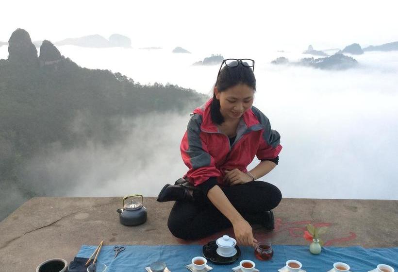 Wuyi Mountain Da Wang Peak Youth Hostel