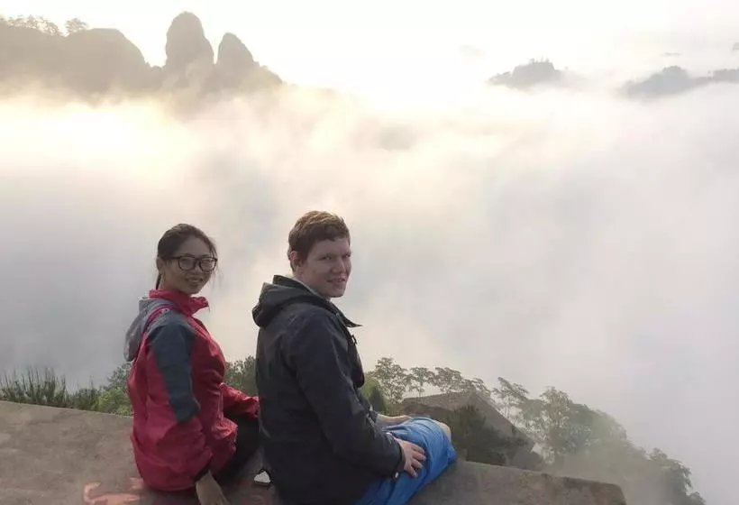 Wuyi Mountain Da Wang Peak Youth Hostel