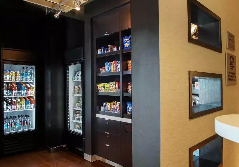 ホテル Courtyard By Marriott Lenox Berkshires