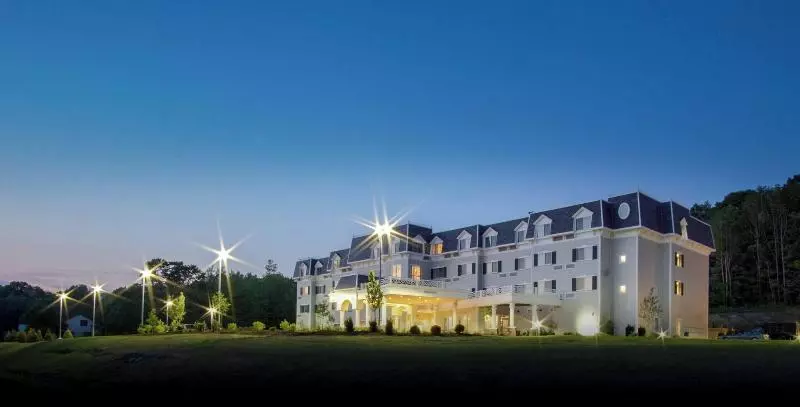 ホテル Courtyard By Marriott Lenox Berkshires